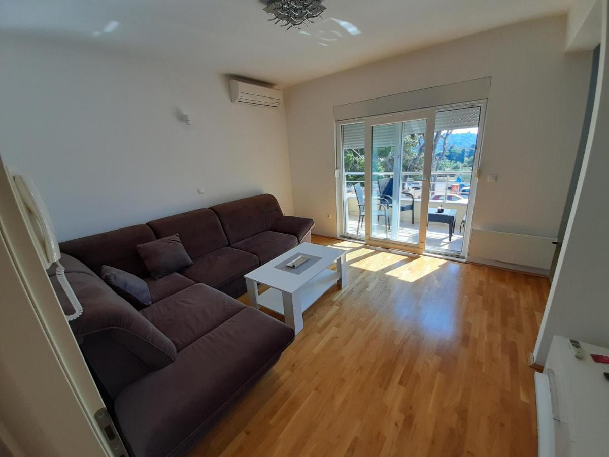 Apartman U Centru Makarske Макарска Экстерьер фото