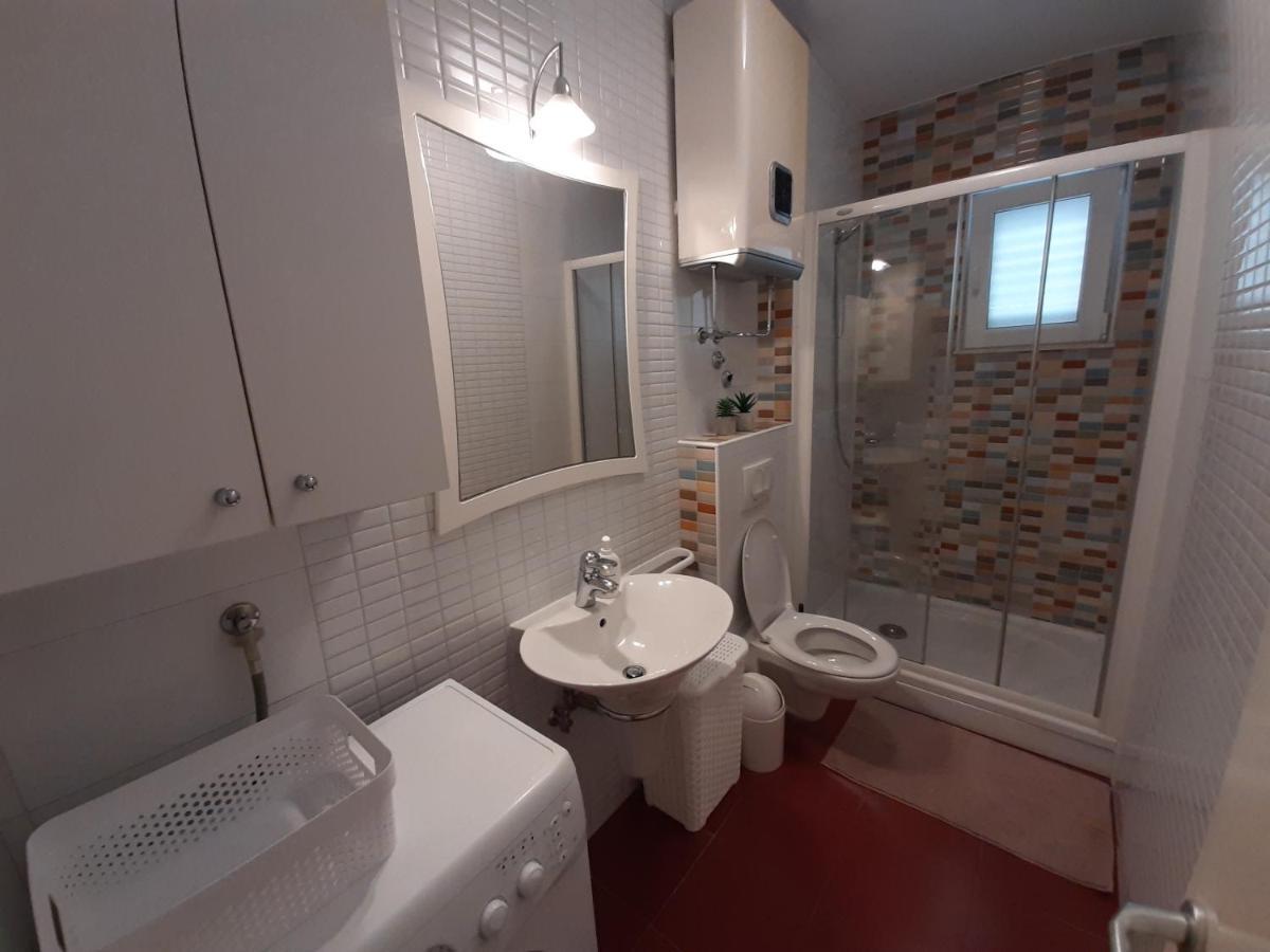 Apartman U Centru Makarske Макарска Экстерьер фото