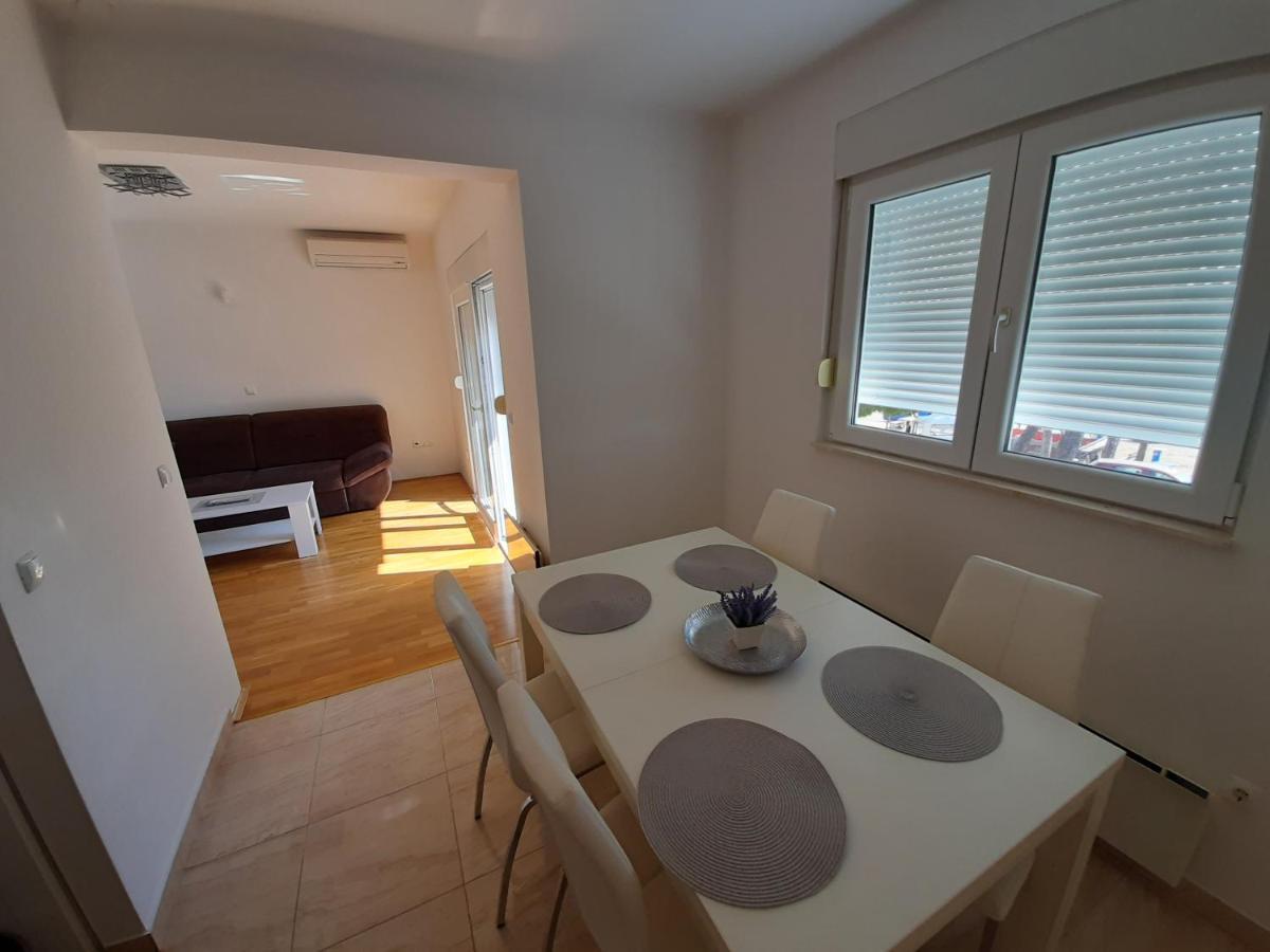 Apartman U Centru Makarske Макарска Экстерьер фото